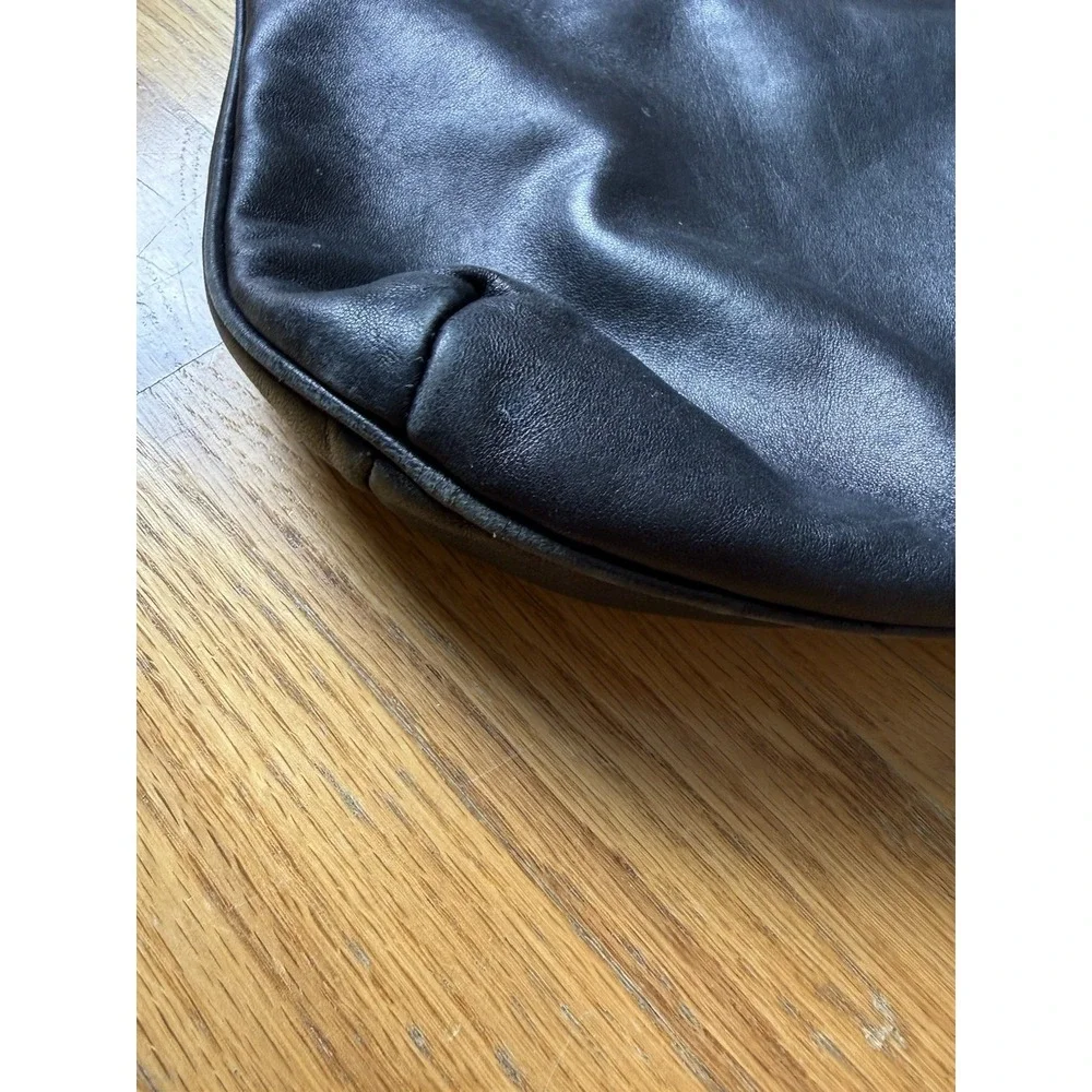Desmo Italy Black Leather Shoulder Bag Italian Made Minimalist Hobo Quiet Luxury
